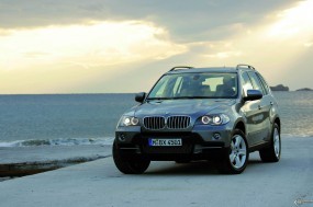 Обои BMW X5 (2007): Внедорожник, Небо, BMW X5, BMW