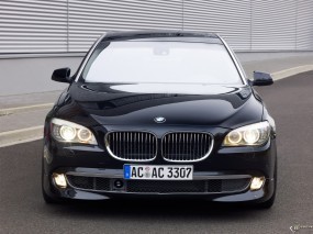 Обои BMW 7-Series F01: Синяя бэха, BMW 7, BMW