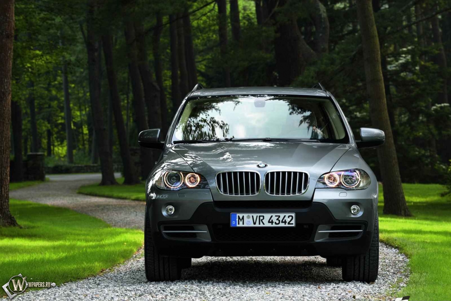 BMW X5 1500x1000