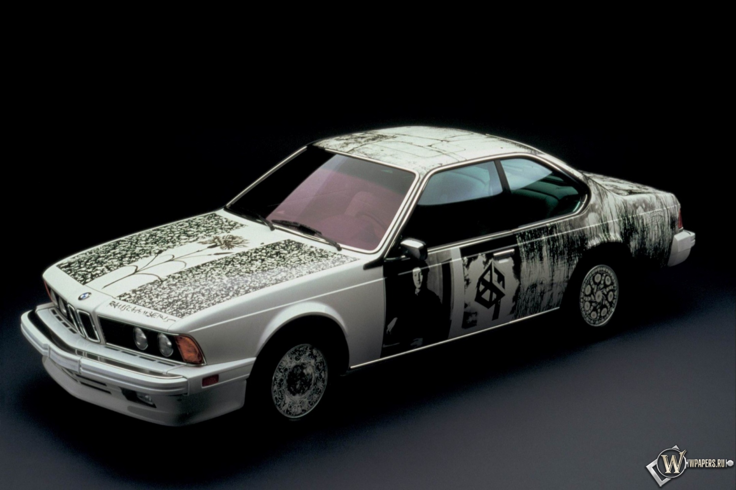 BMW 635 CSi Art Car - 6 (1986): Роберт Раушенберг 1500x1000