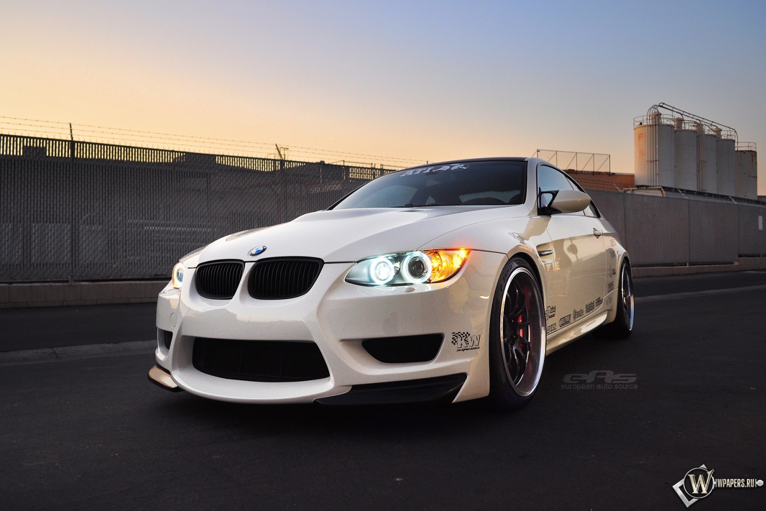 BMW M3 E92 1500x1000