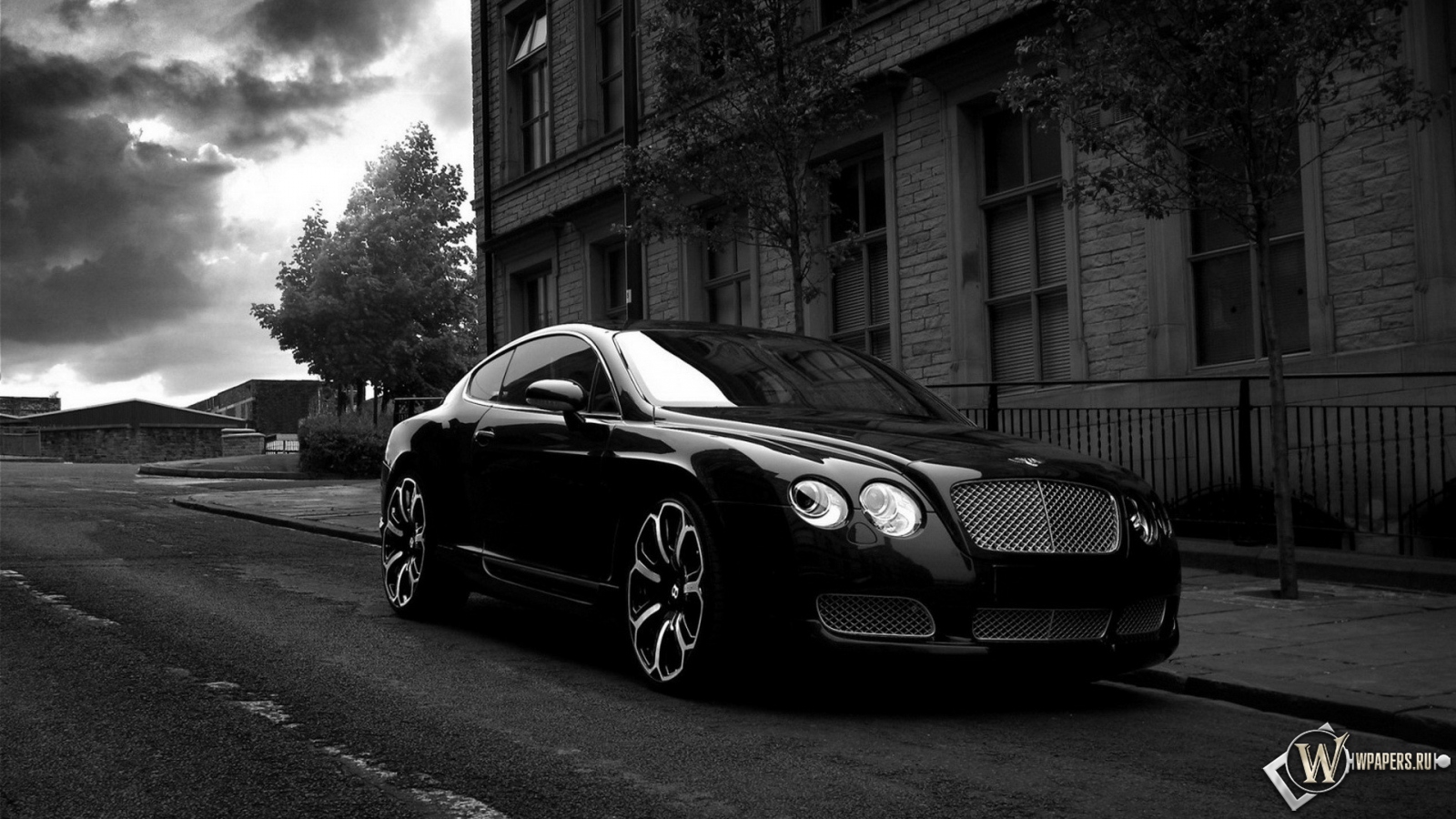 Bentley Continental GTS Black Edition 1600x900