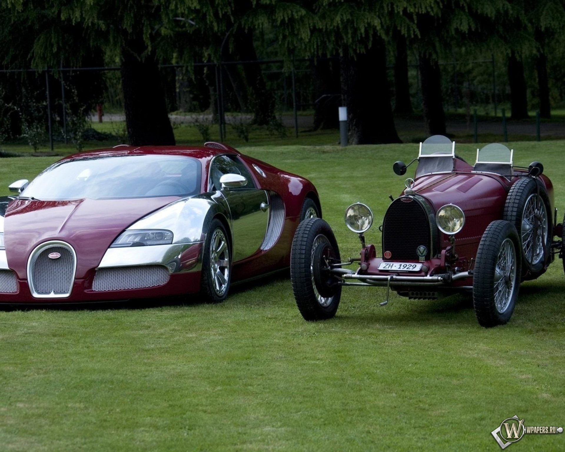 Bugatti Veyron old and new 1920x1536
