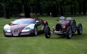 Обои Bugatti Veyron old and new: Bugatti Veyron, Bugatti