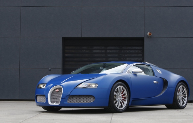 Bugatti Veyron Bleu Centenaire (2009)