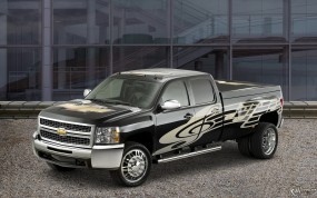 Chevrolet Silverado HD Country Music
