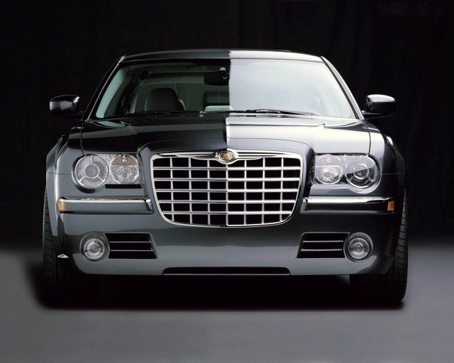 Chrysler 300C Black