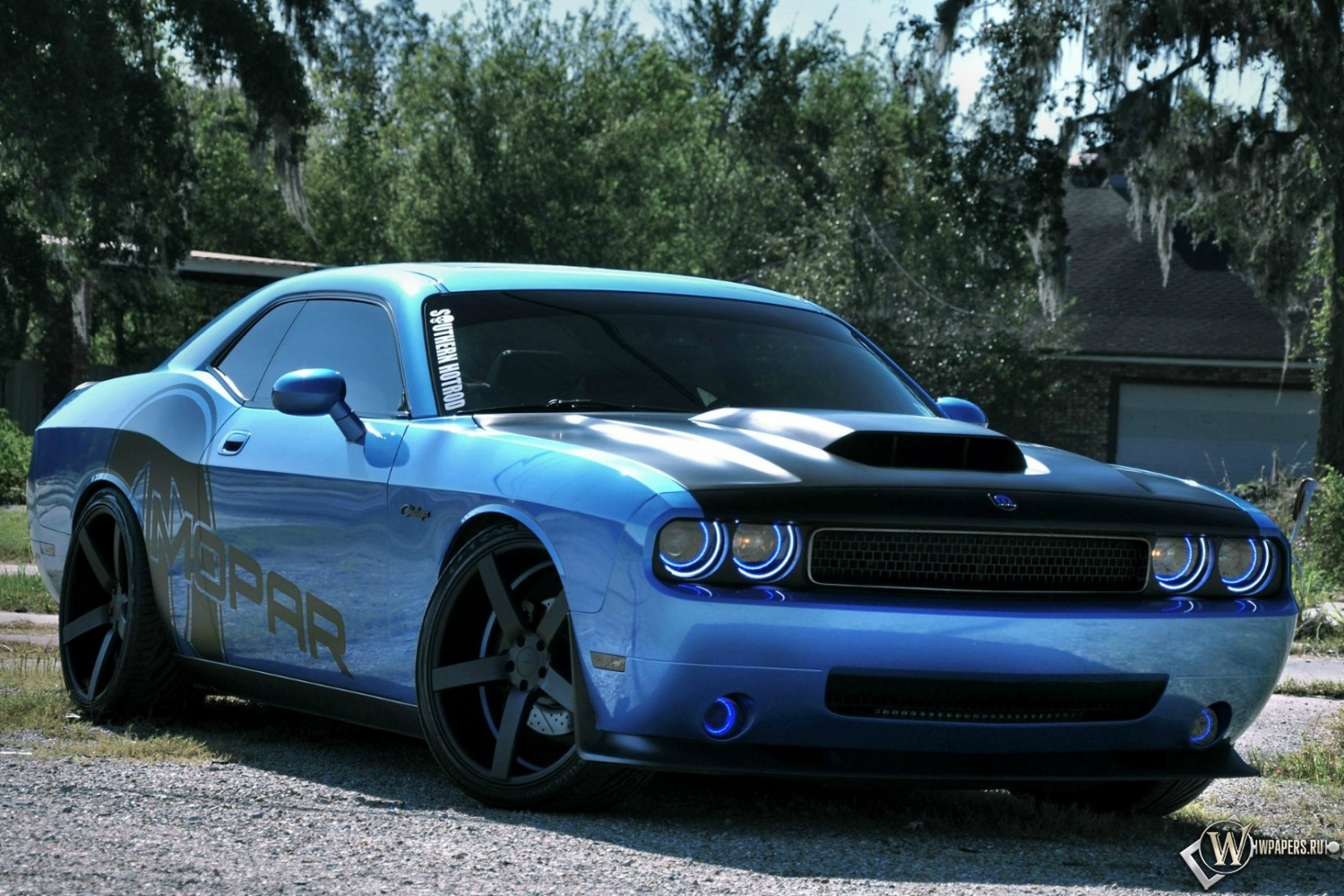 Dodge Charger blue 1500x1000