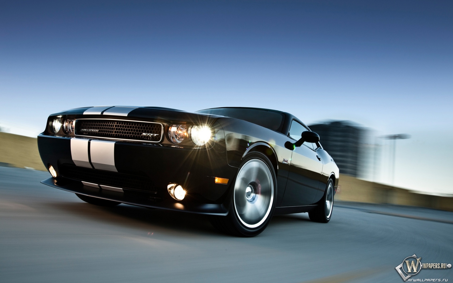 Dodge Challenger 1440x900