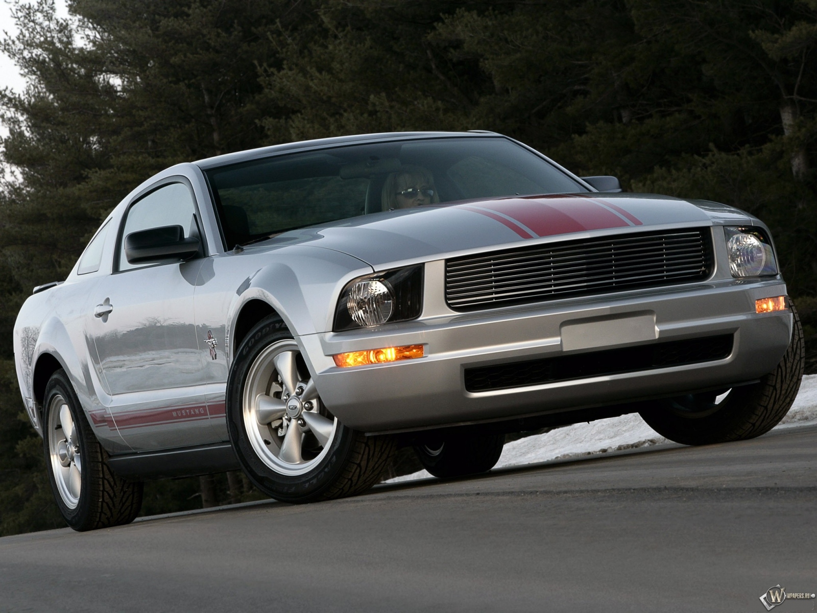 Ford Mustang 1600x1200