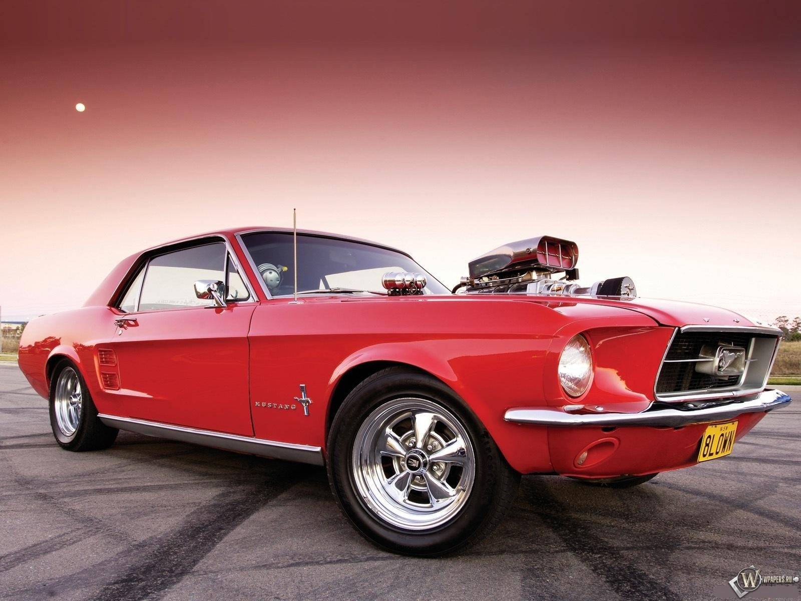 Ford Mustang 1600x1200