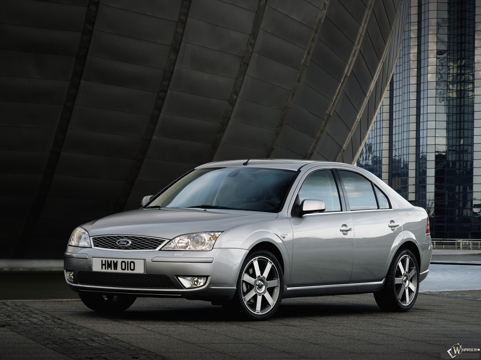 Ford Mondeo 2048x1536