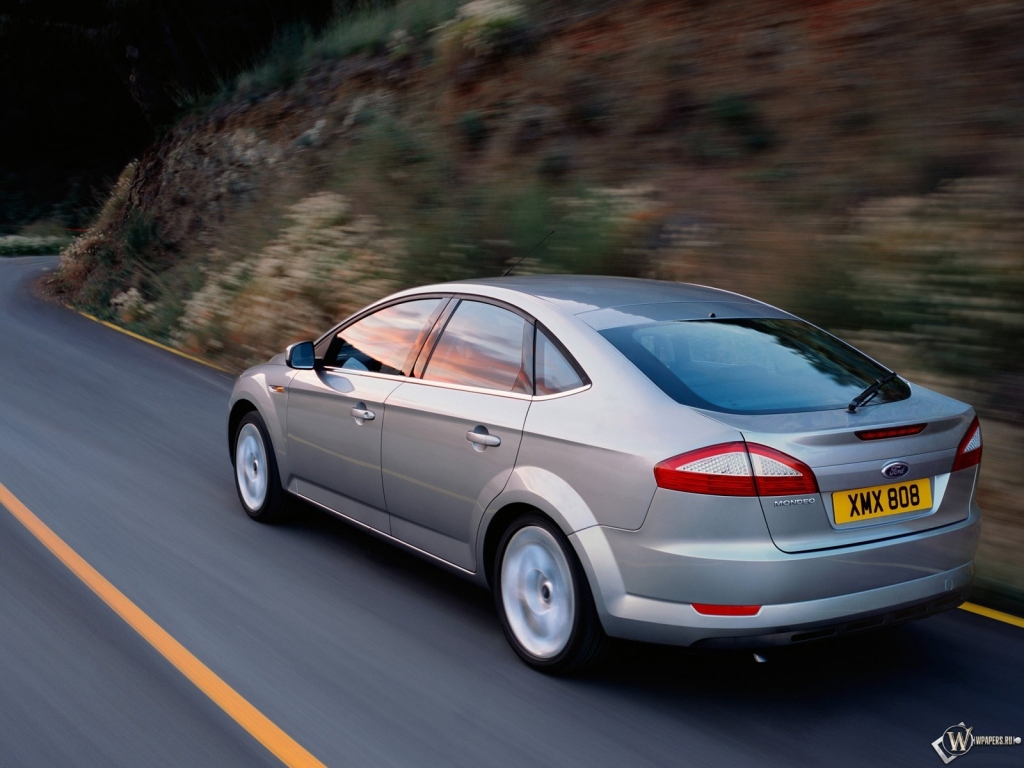 Ford Mondeo 1024x768