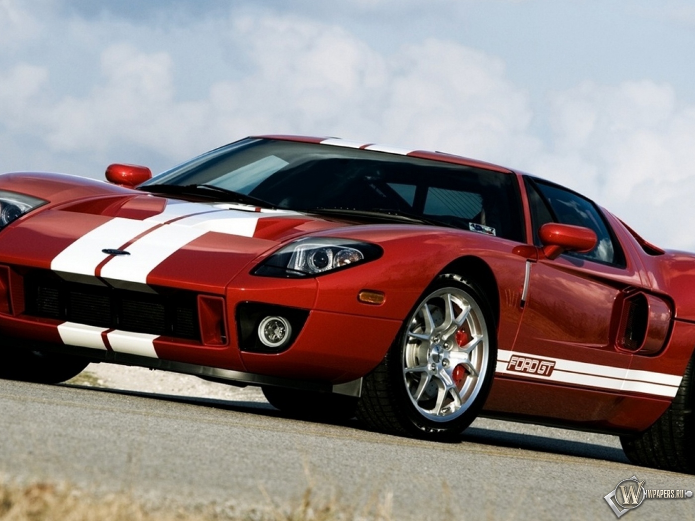Ford GT 700 1400x1050