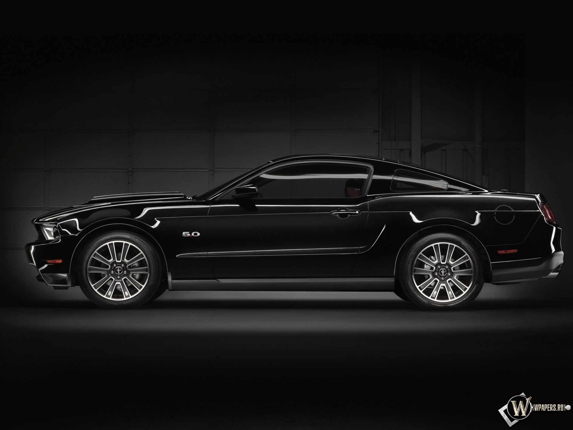 Ford Mustang  1920x1440