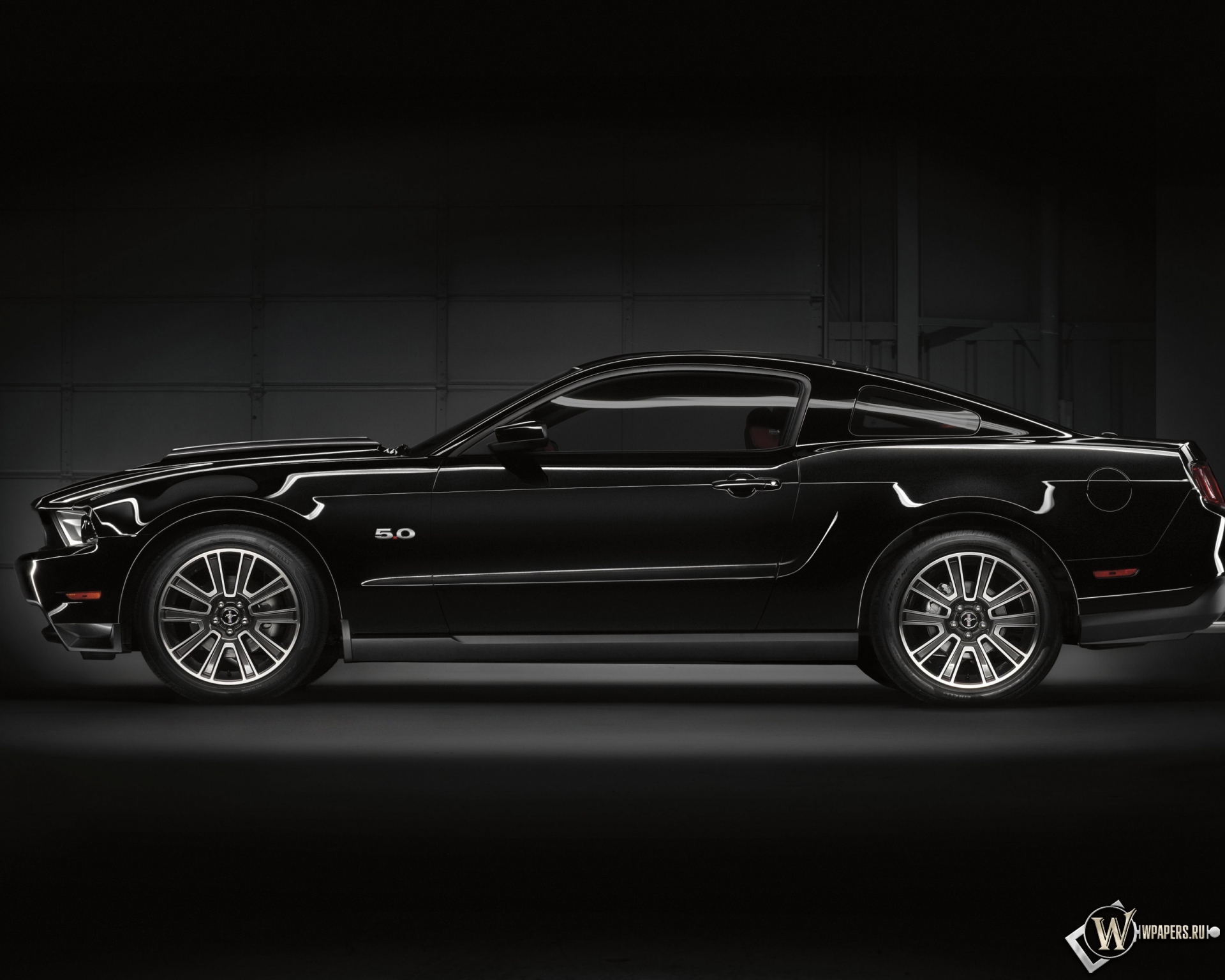 Ford Mustang  1920x1536