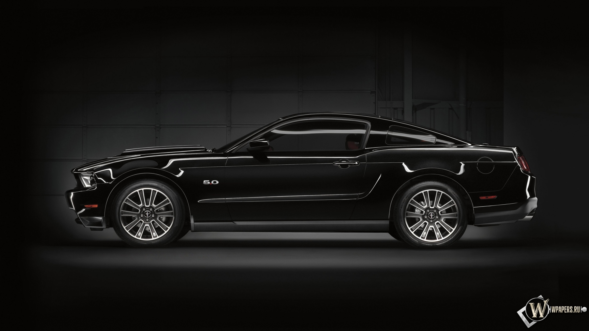 Ford Mustang  2048x1152