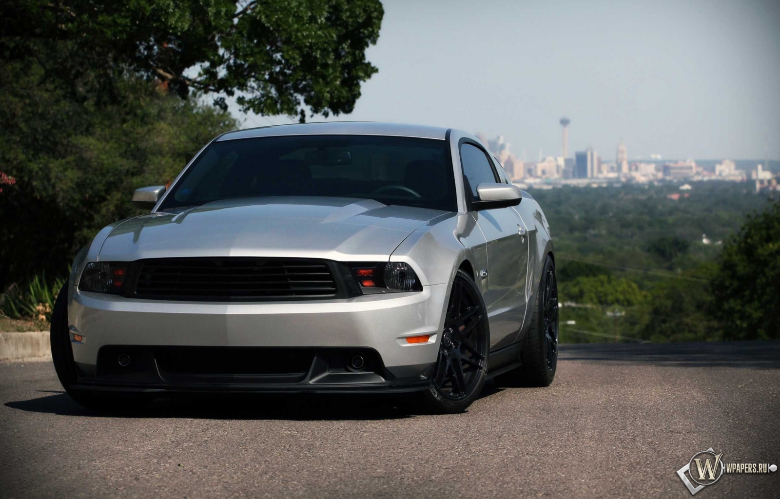 Ford mustang 1600x1024