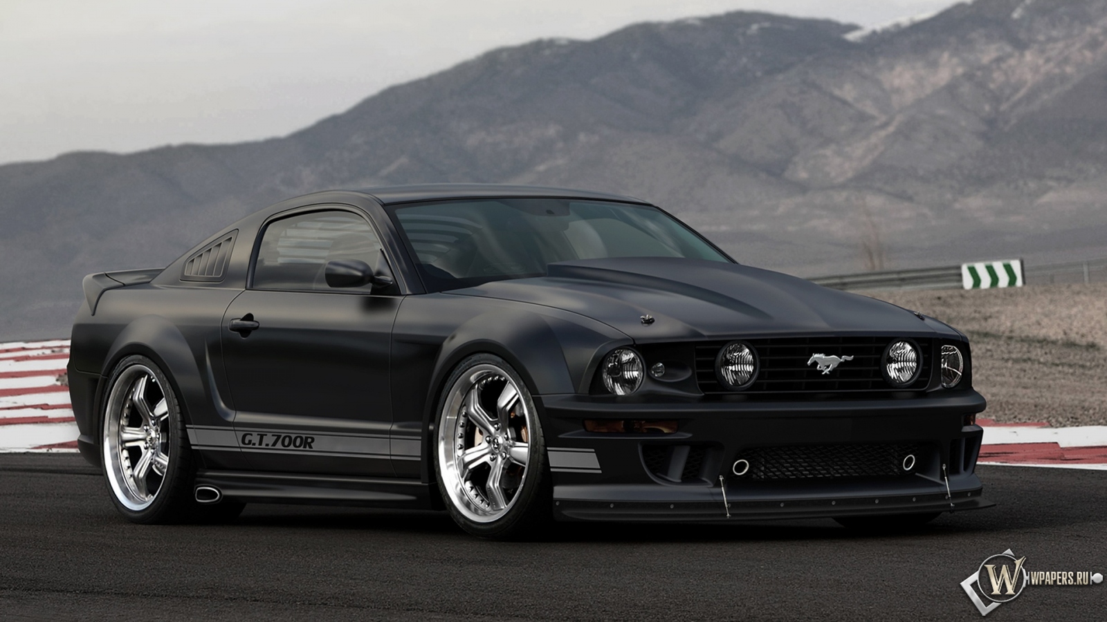 FORD MUSTANG GT 700 1600x900