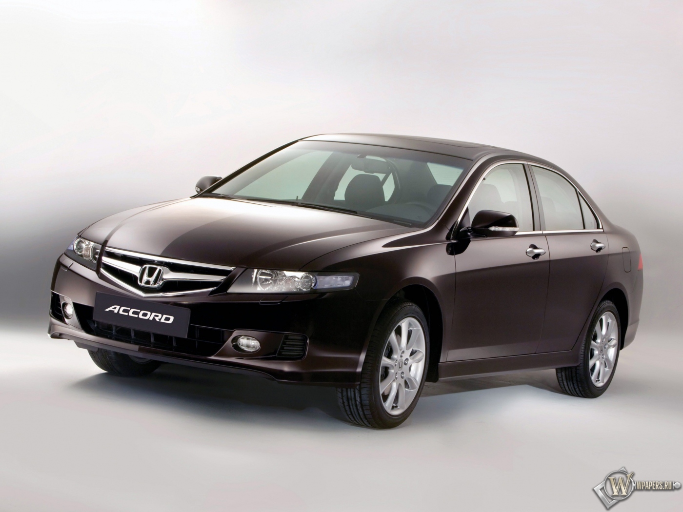 Honda Accord 1400x1050