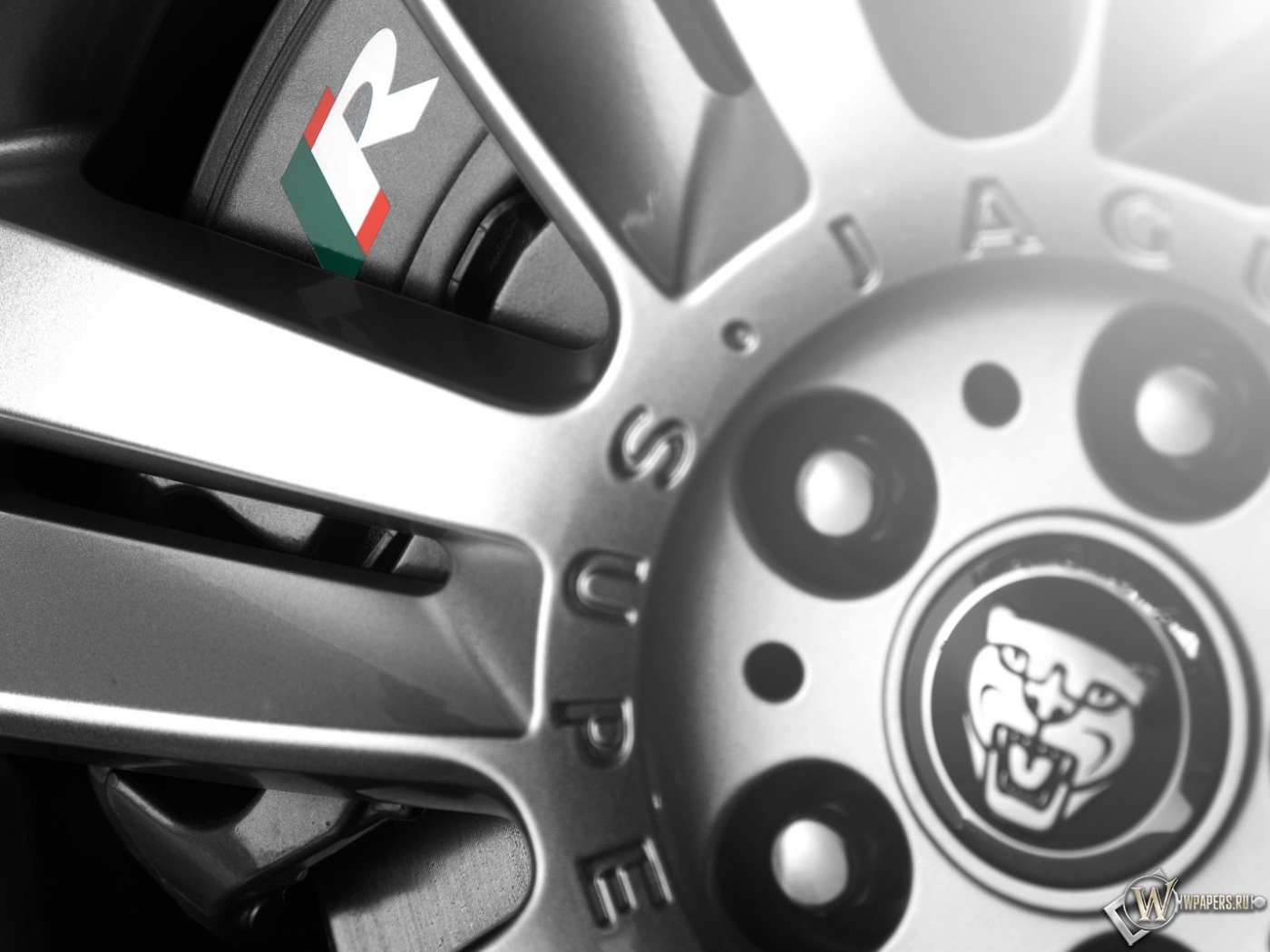 Диск от Jaguar XKR 1400x1050