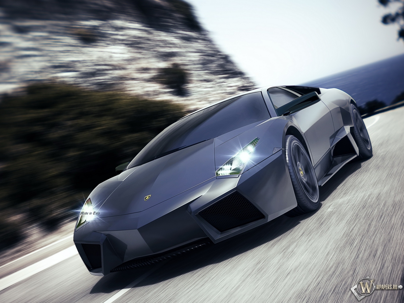 Lamborghini Reventon 1600x1200