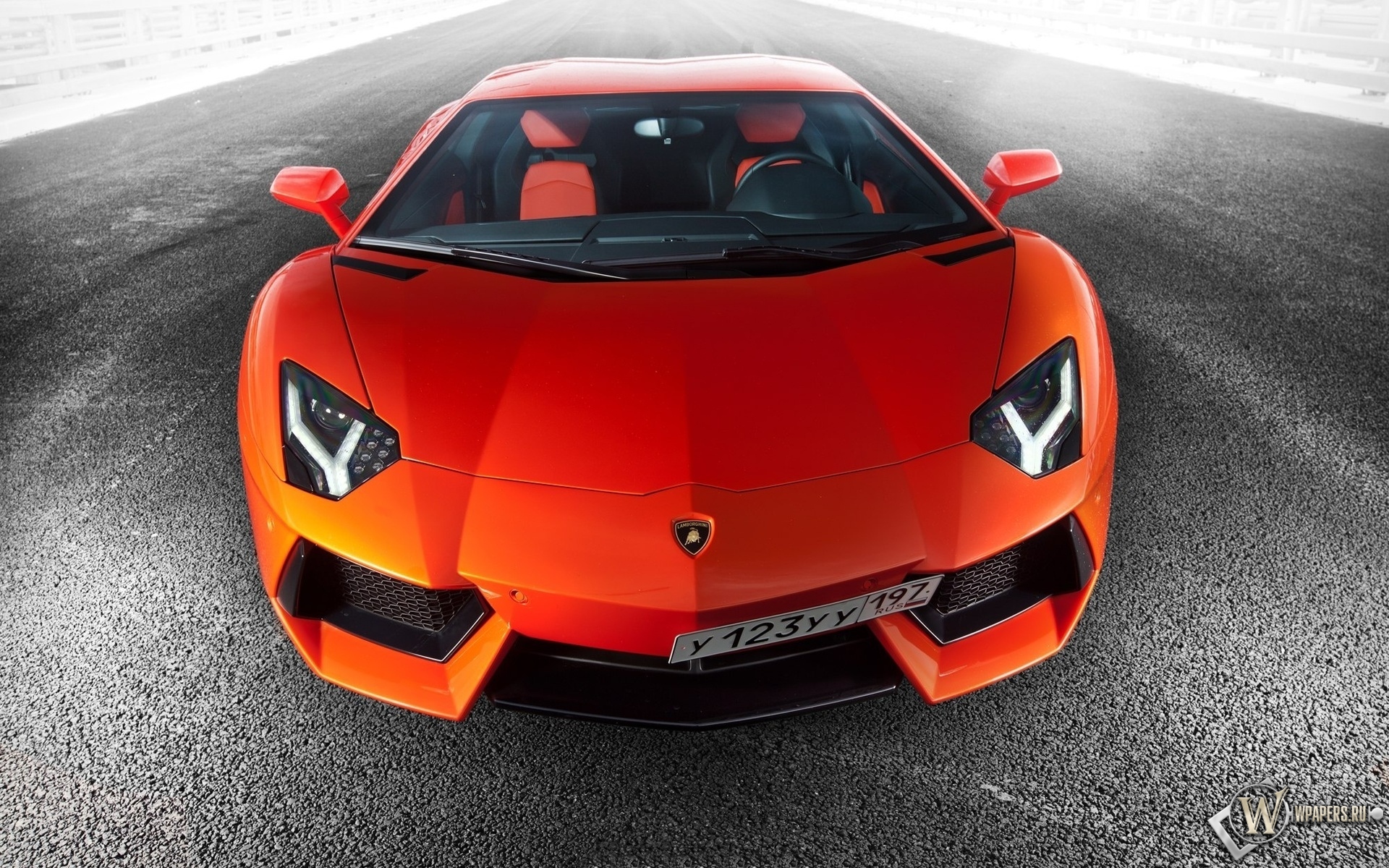 Обои lamborghini aventador