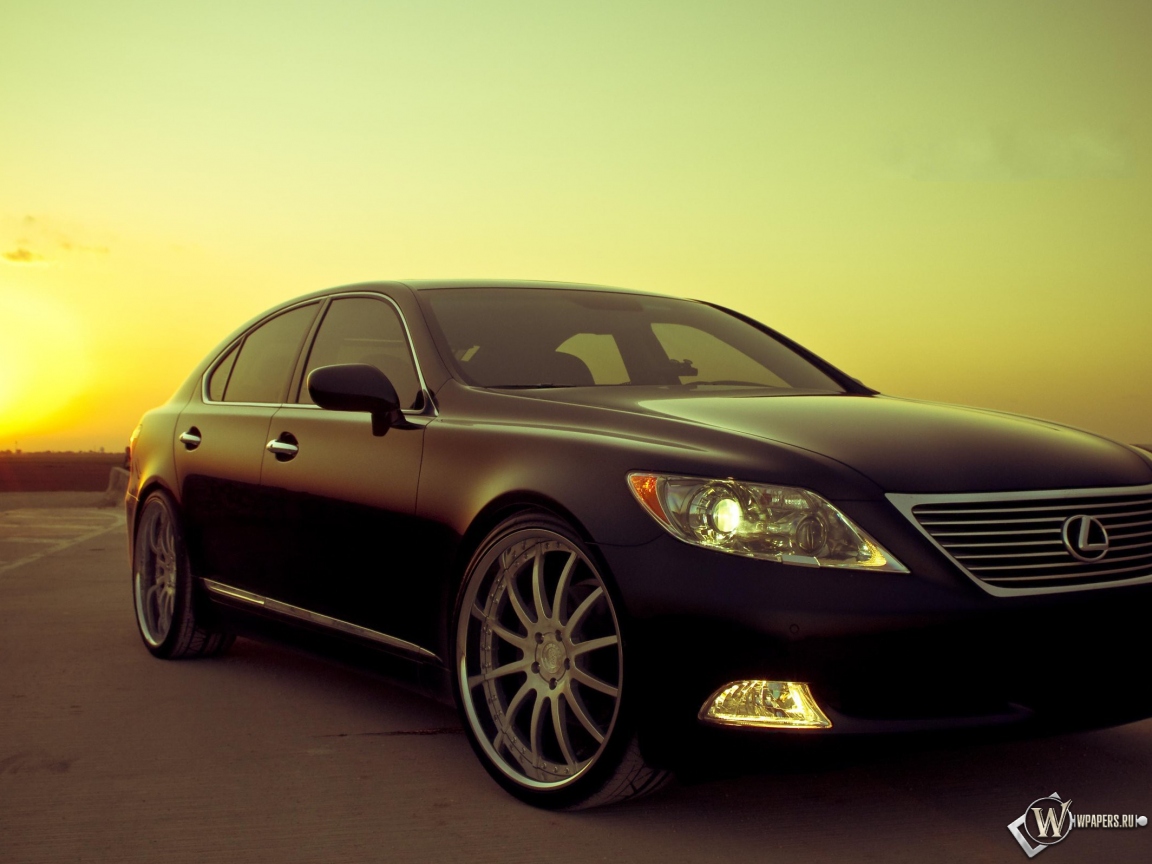 Lexus LS460 1152x864