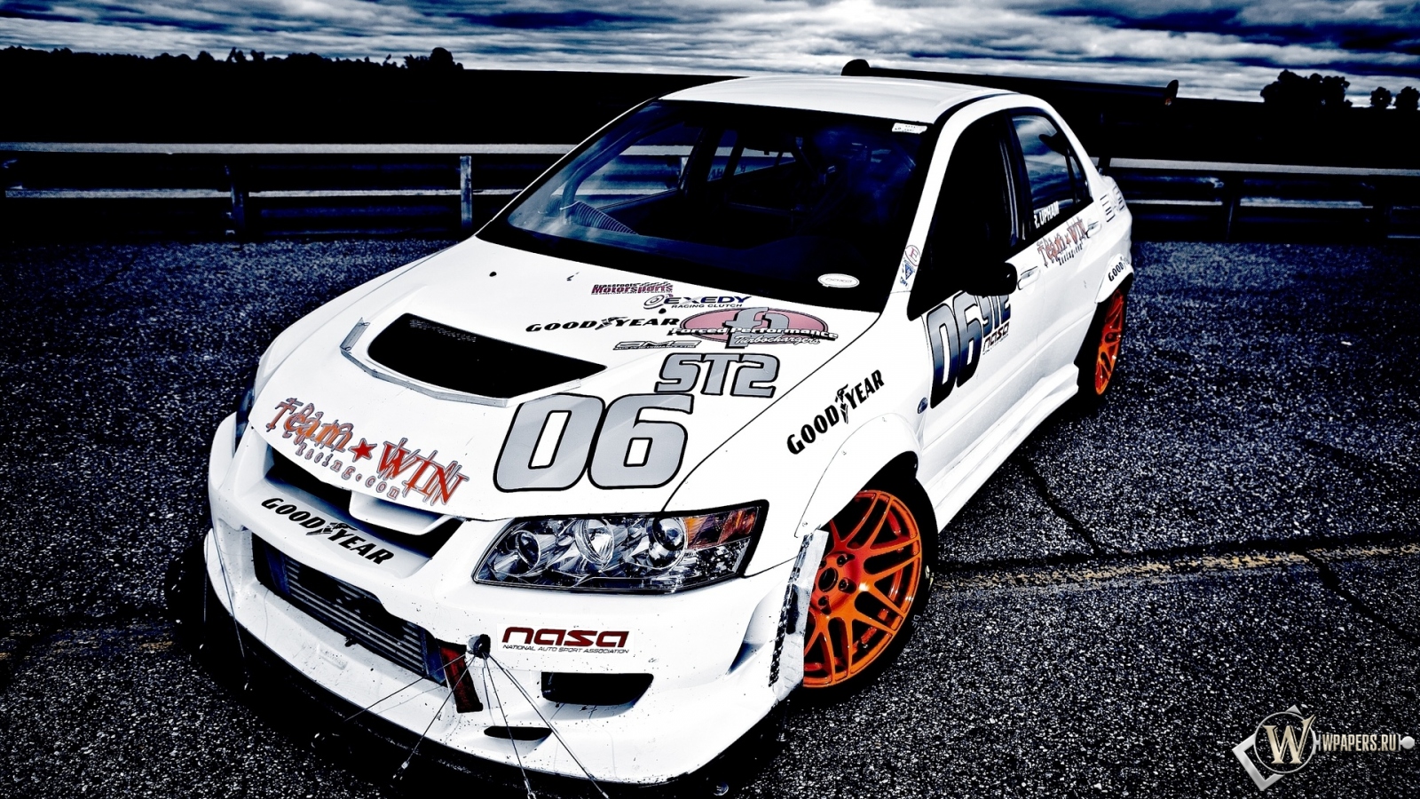 EVO 1600x900