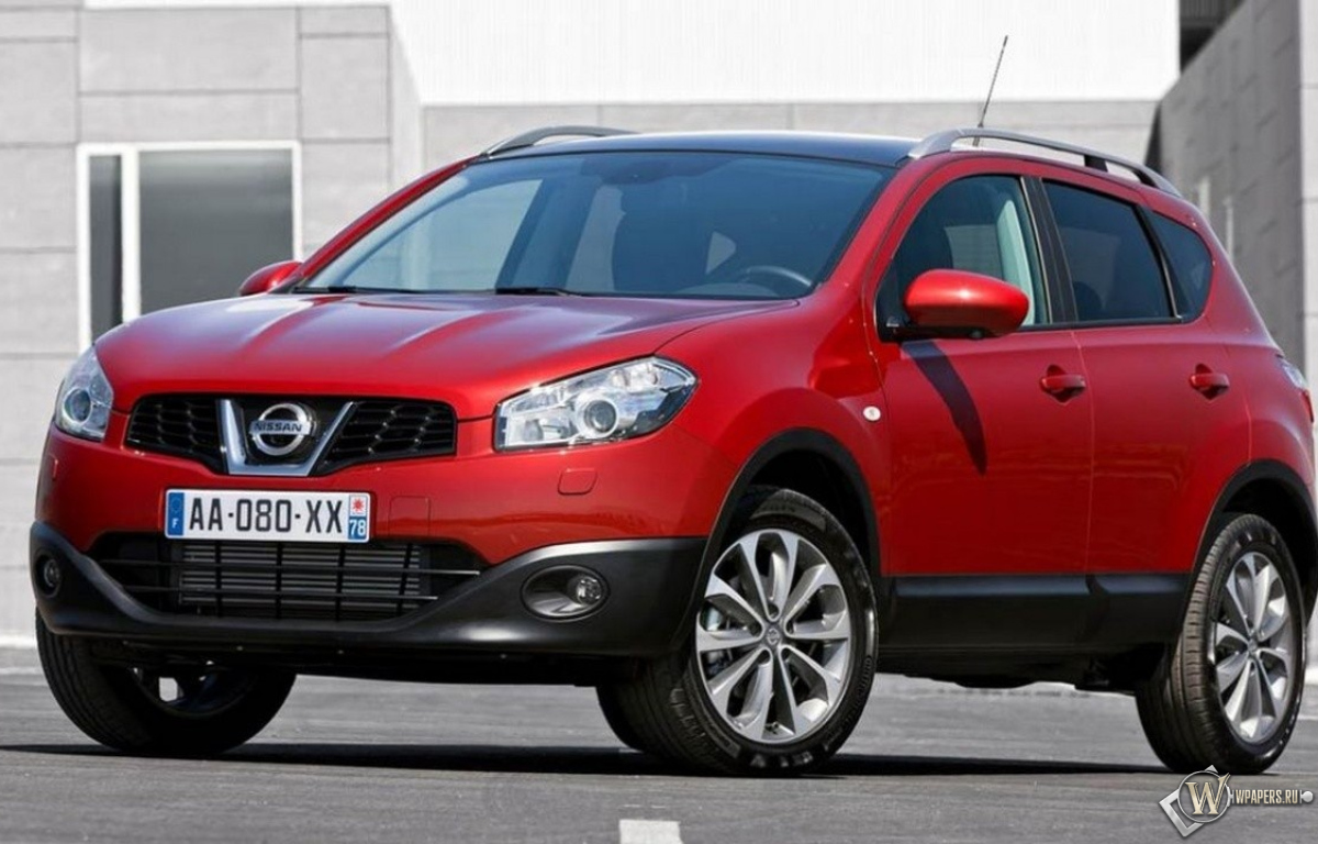 Кроссовер Nissan Qashqai 2013 1200x768