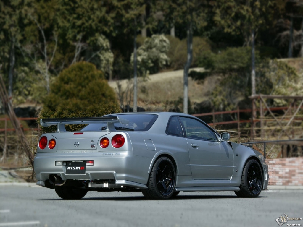 Nissan Skyline GT-R 1024x768