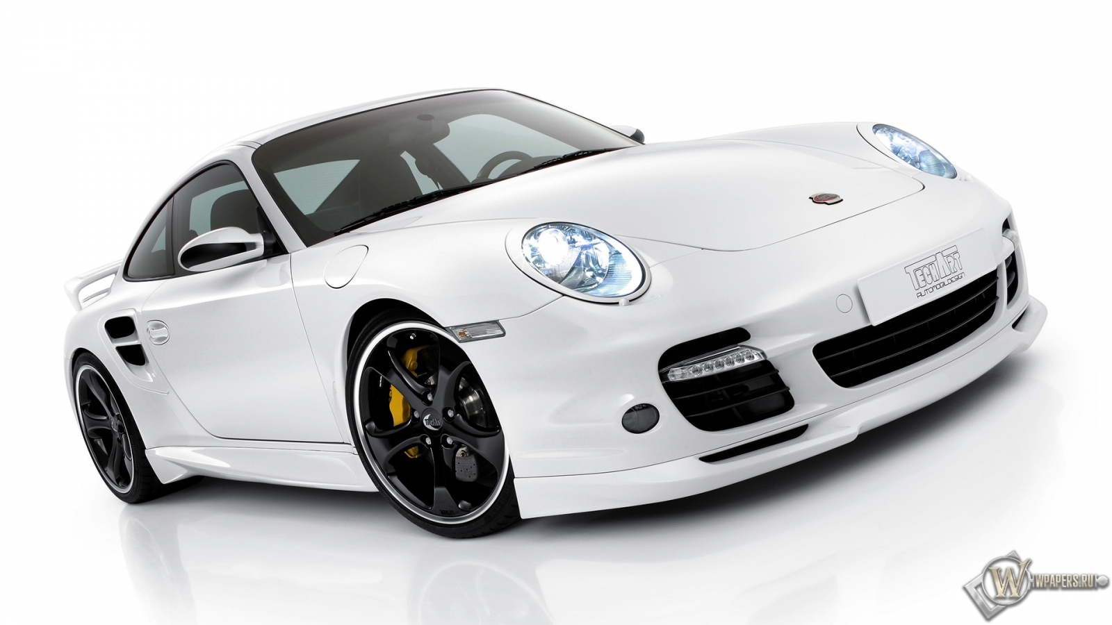 Белый Porsche 1600x900