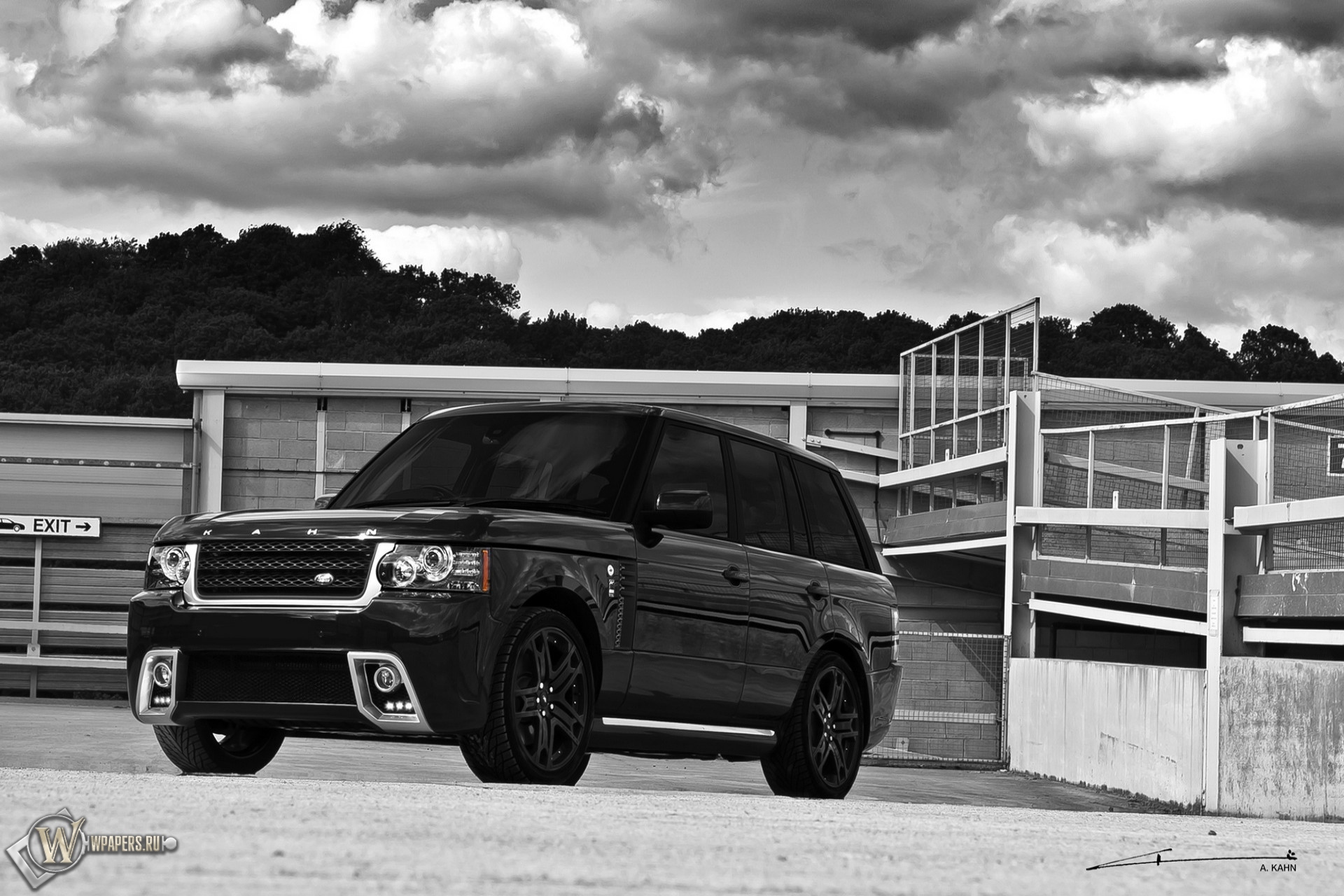 Range Rover Black Vogue RS600 by Project Kahn 1920x1280