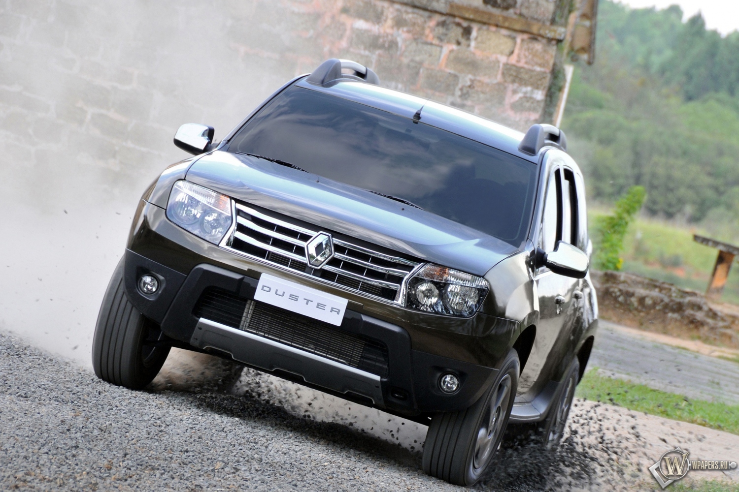 Renault Duster 1500x1000