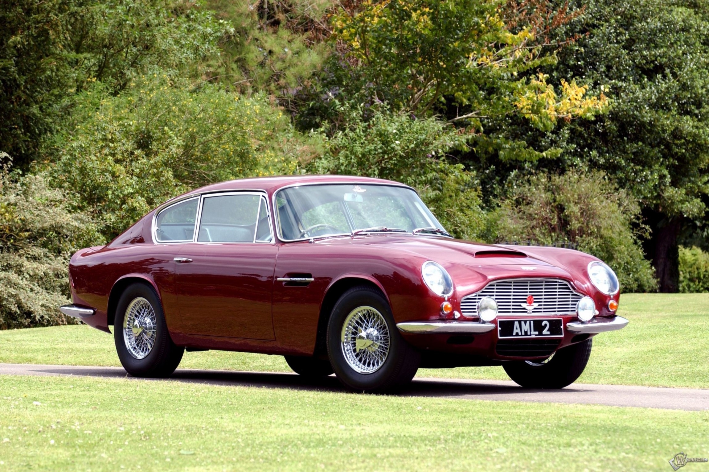 Aston Martin DB6 1965 г. 2300x1530