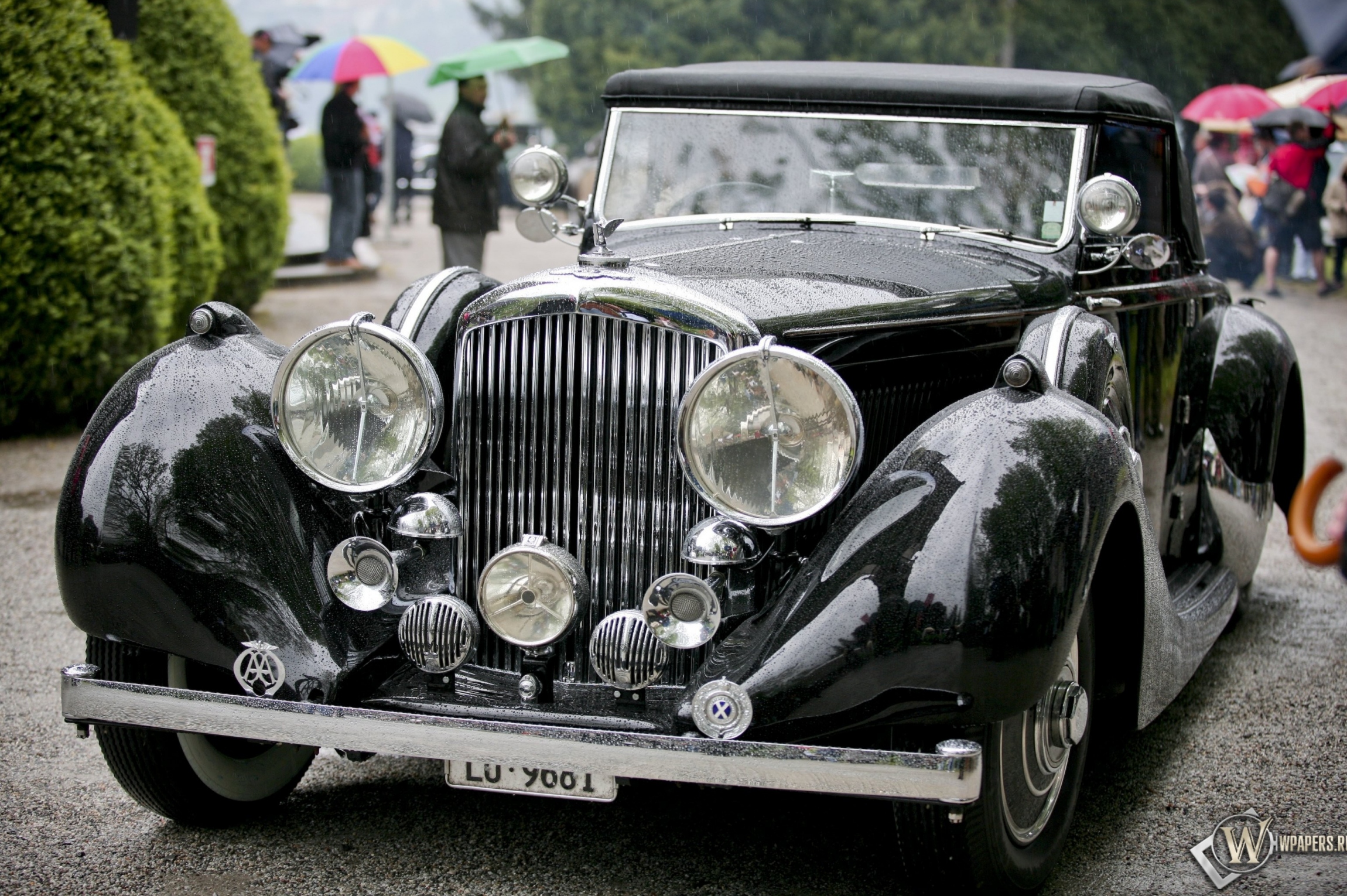 Bentley 4 1-4-Litre Carlton Cabiolet (1938) 2300x1530