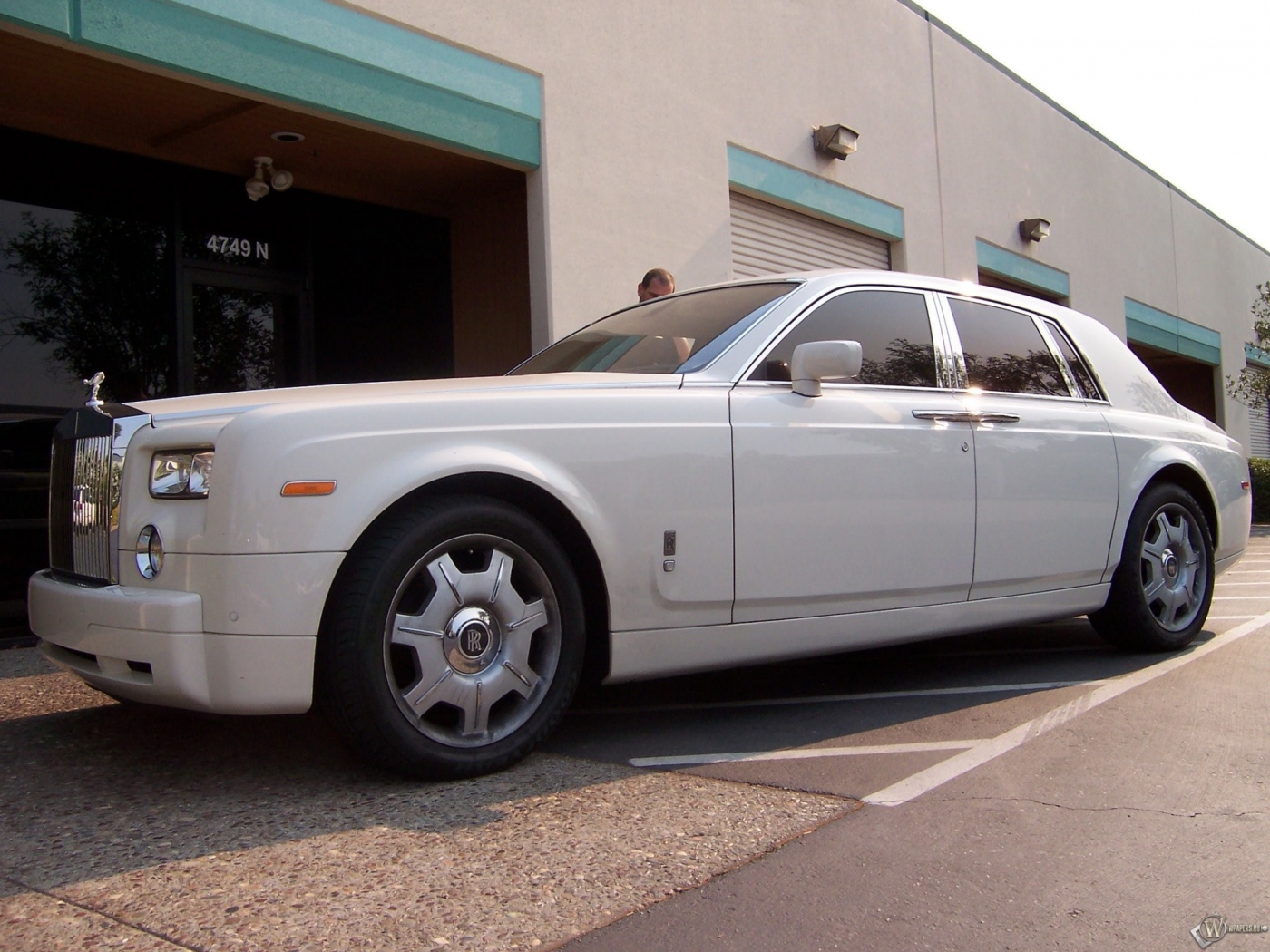 Rolls Royce Phantom 2005  1400x1050