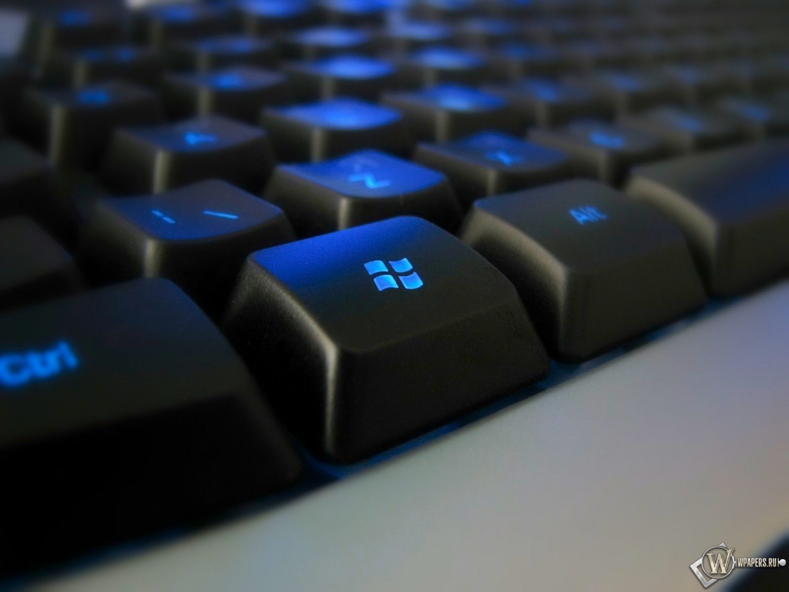 Клавиатура с синей подсветкой 1152x864