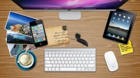 Обои Рабочий стол Apple: Мышь, Apple, Клавиатура, Стол, Apple
