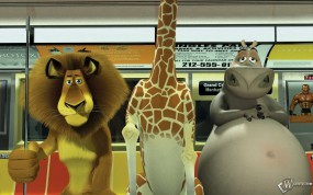 Обои Мадагаскаровцы в метро: Мадагаскар, Мультфильмы