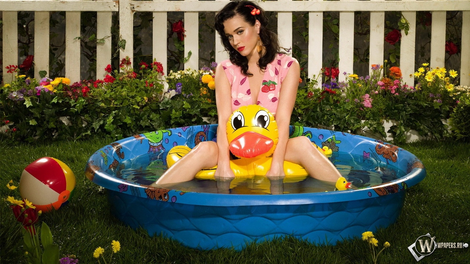 Katy Perry 1600x900