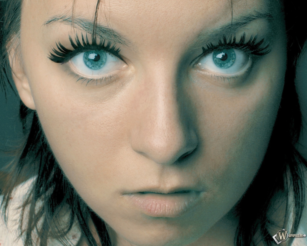 Девушка с голубыми глазами 1280x1024