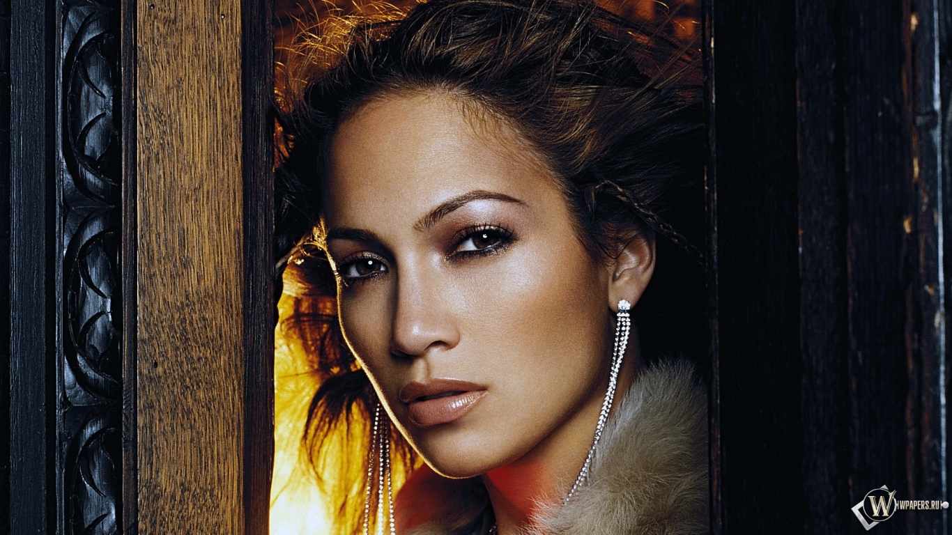 Jennifer Lopez 1366x768