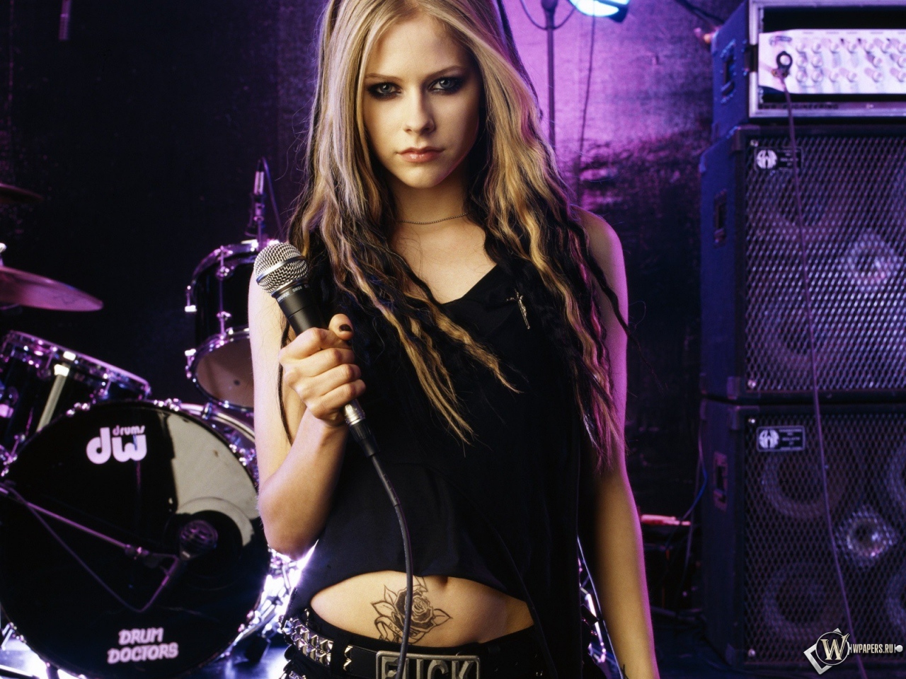 Avril Lavigne 1280x960