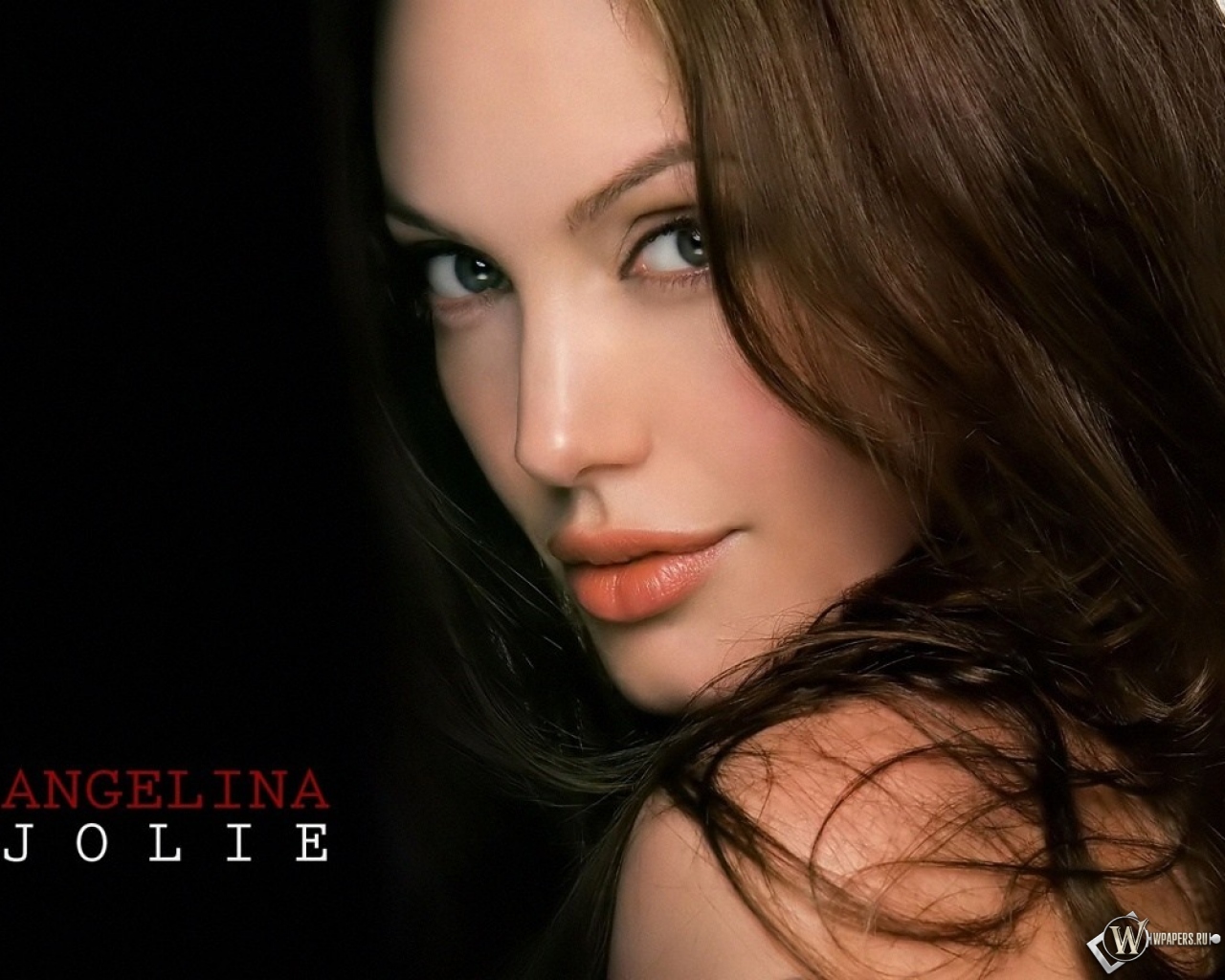 Angelina Jolie 1280x1024