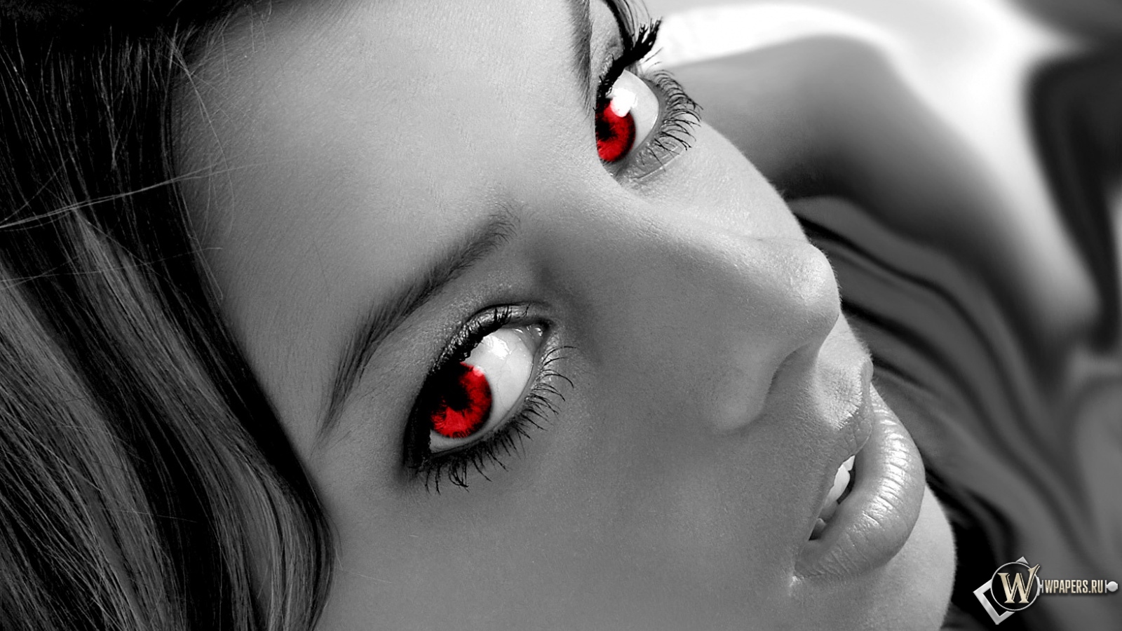 Девушка с красными зрачками 1600x900