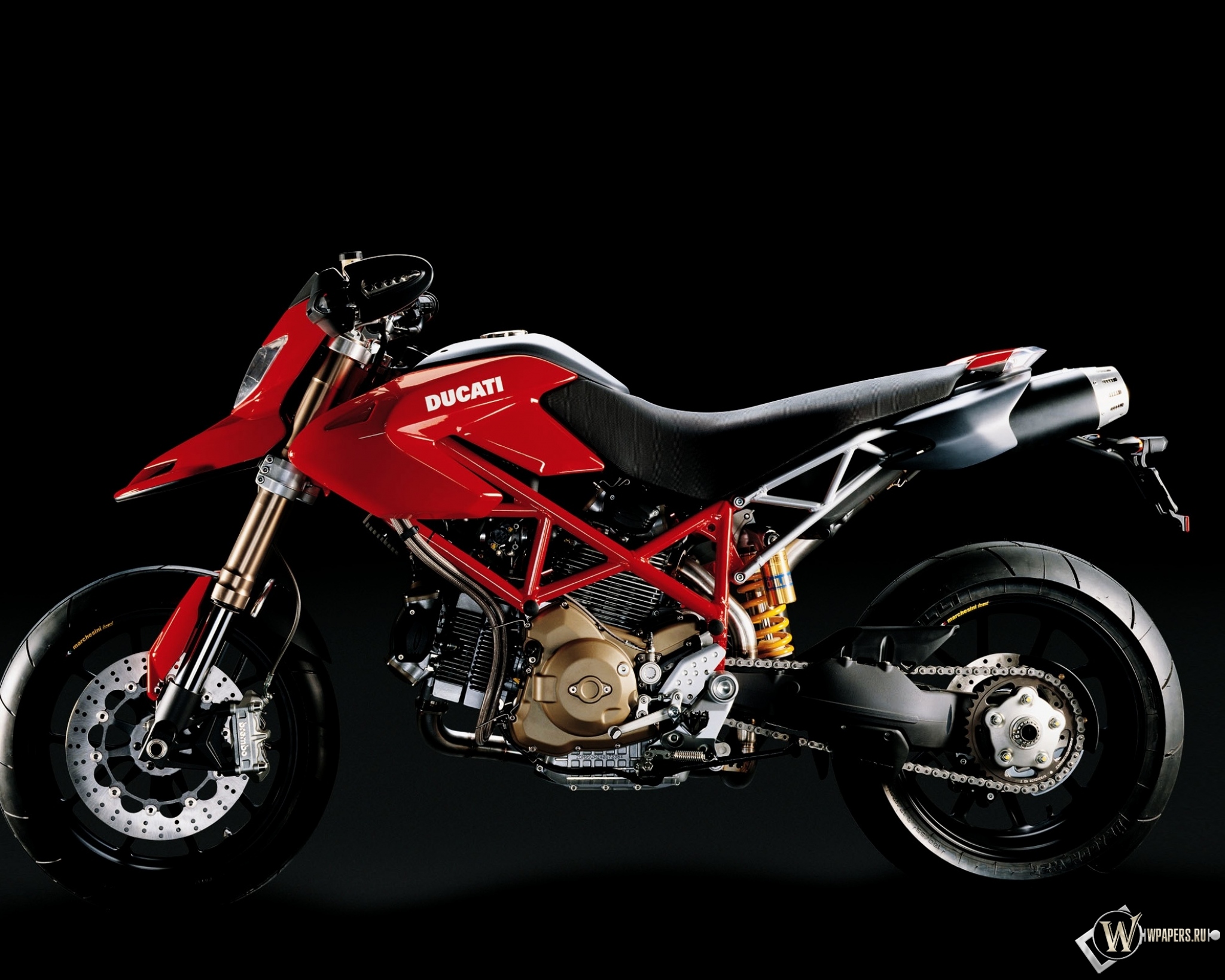 Мотоцикл DUCATI 2048x1638