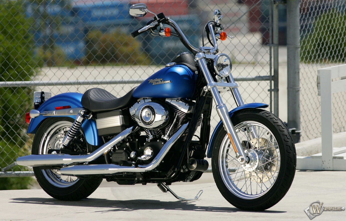 Harley-Davidson FXD 1200x768