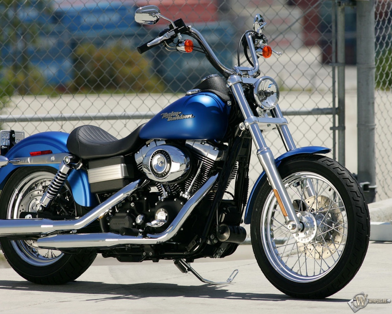 Harley-Davidson FXD 1280x1024