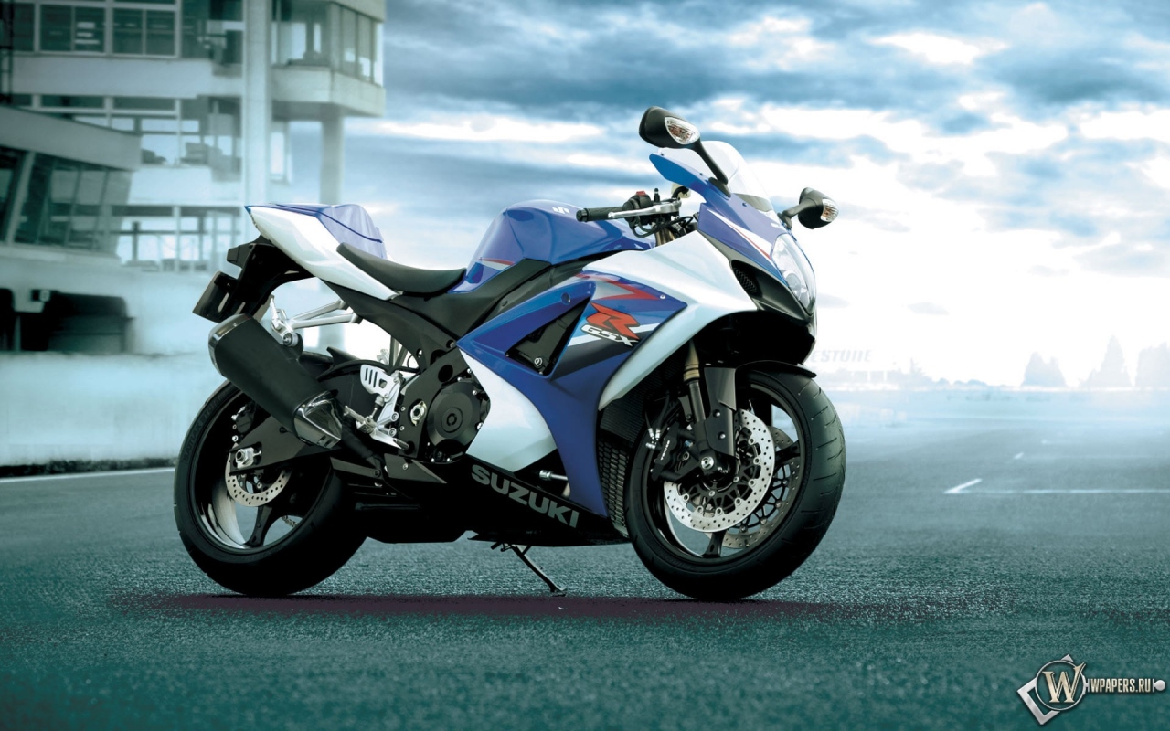 Синий мотоцикл сузуки 1280x800